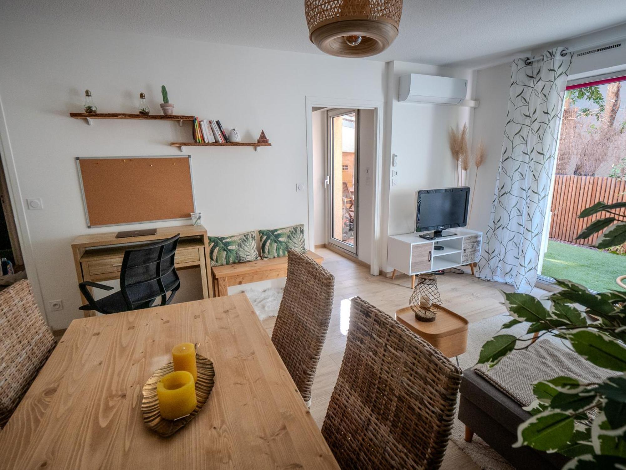 Rare & Confidentiel A Montpellier Lägenhet Exteriör bild
